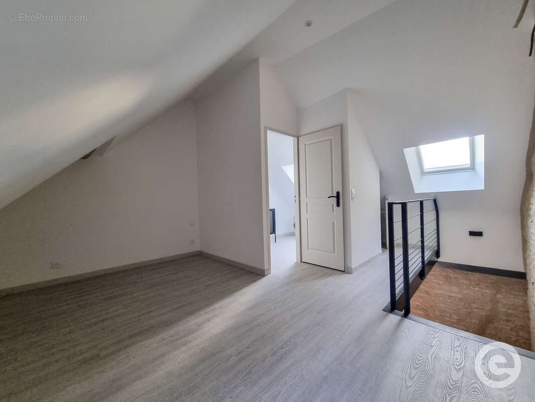 Maison à THAROISEAU