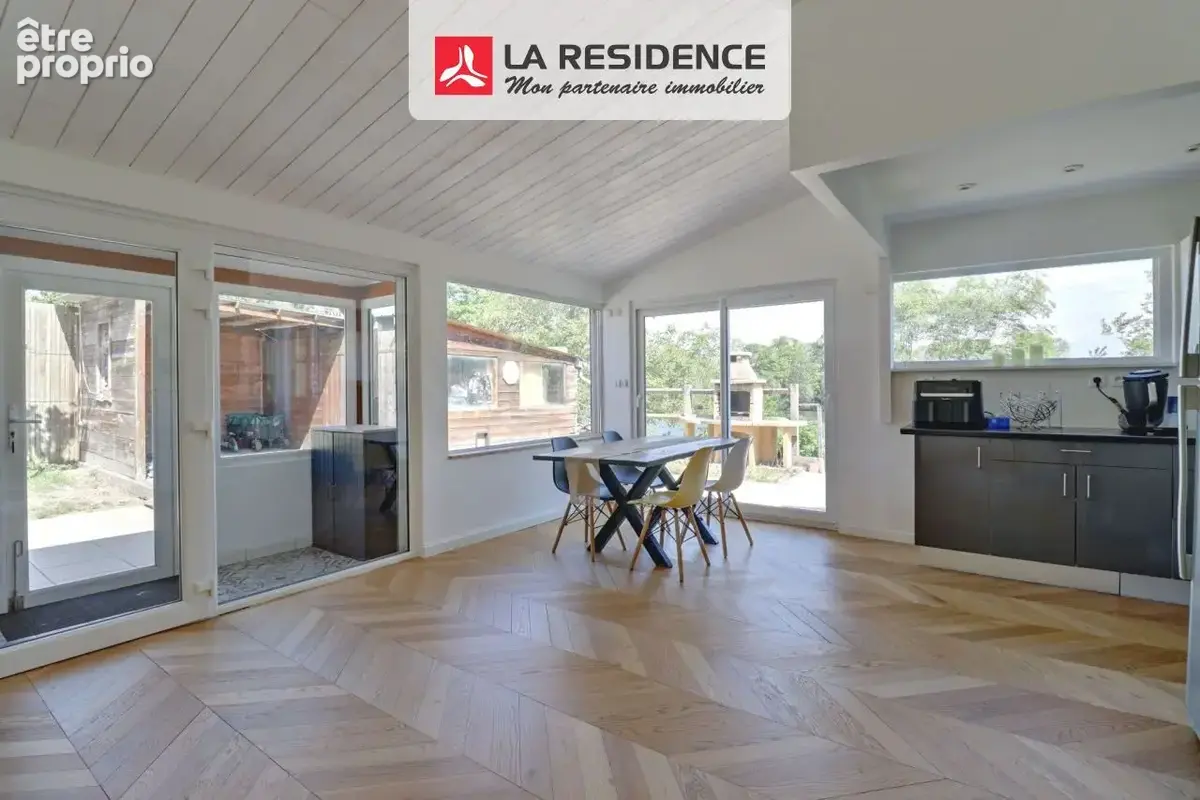 Maison 110 m² à Carrieres-Sous-Poissy  - photo 6