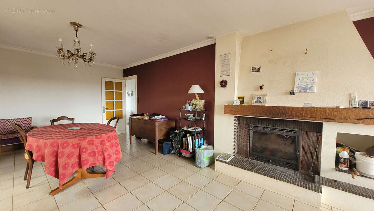 Maison à CLERE-SUR-LAYON