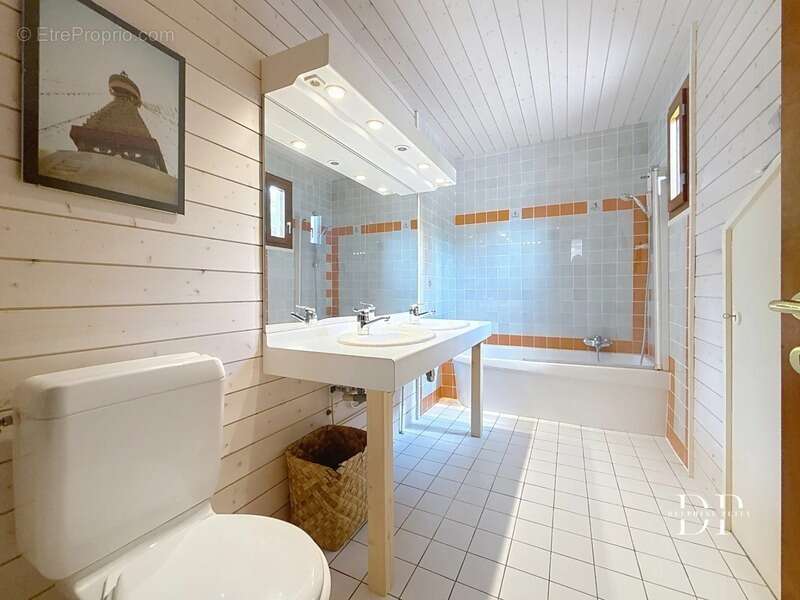 Maison à CRANVES-SALES