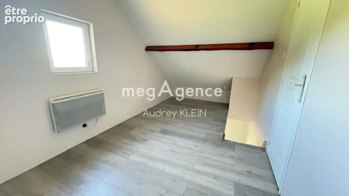 Maison lumineuse 3 chambres, grand jardin de 1 617 m² et combles aménageables - photo 10