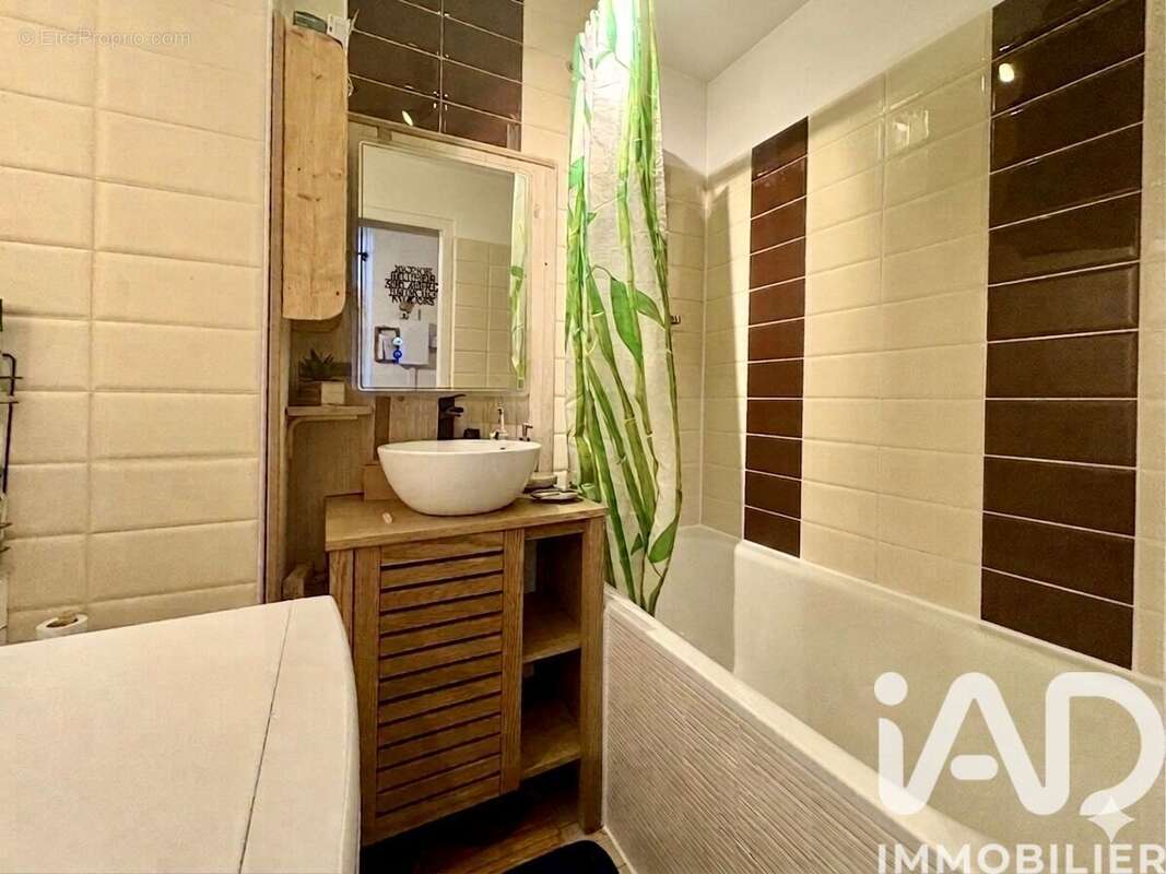 Appartement 29 m² à Cholet  - photo 8