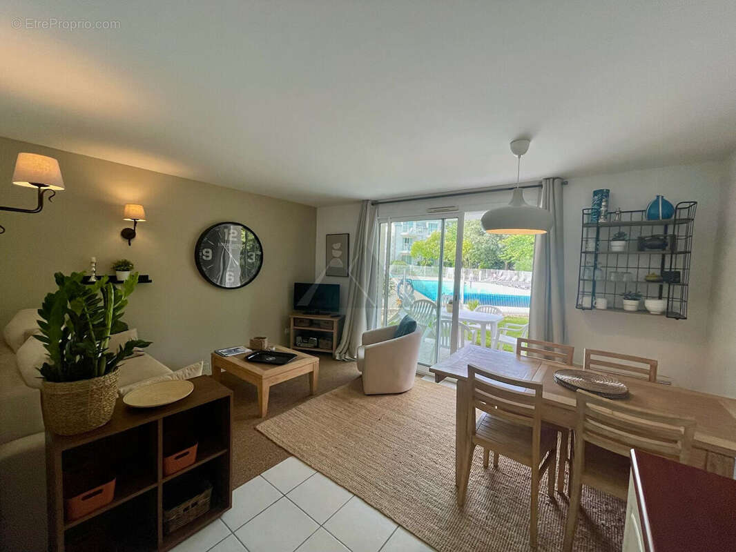 A vendre beg meil fouesnant  appartement  2 pieces rdc piscine - photo 3