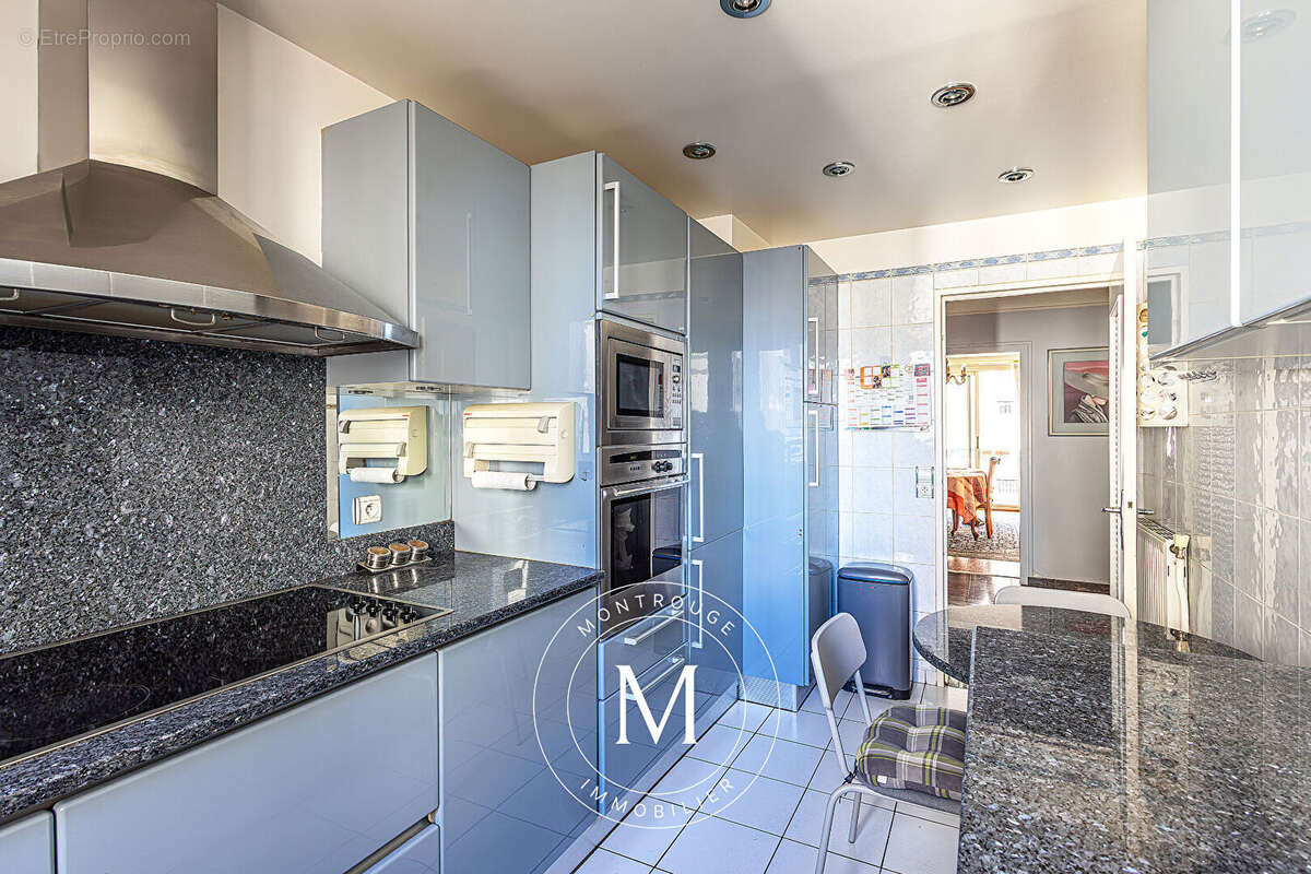 Appartement à MONTROUGE