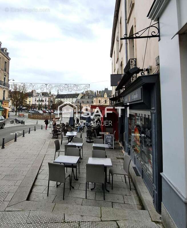 Photo 2 - Commerce à VITRE