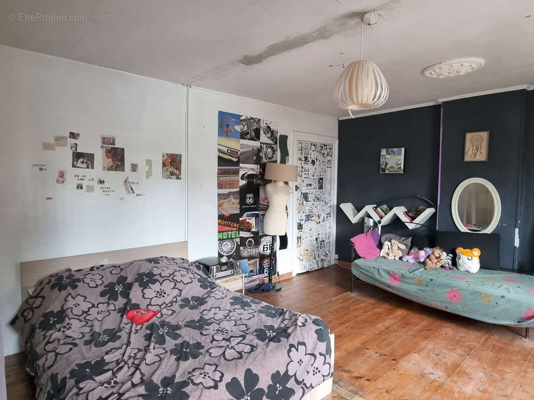 Maison à SAINT-AMAND-LES-EAUX