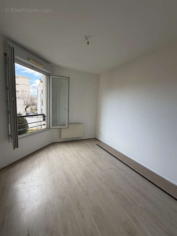 Appartement à LYON-8E