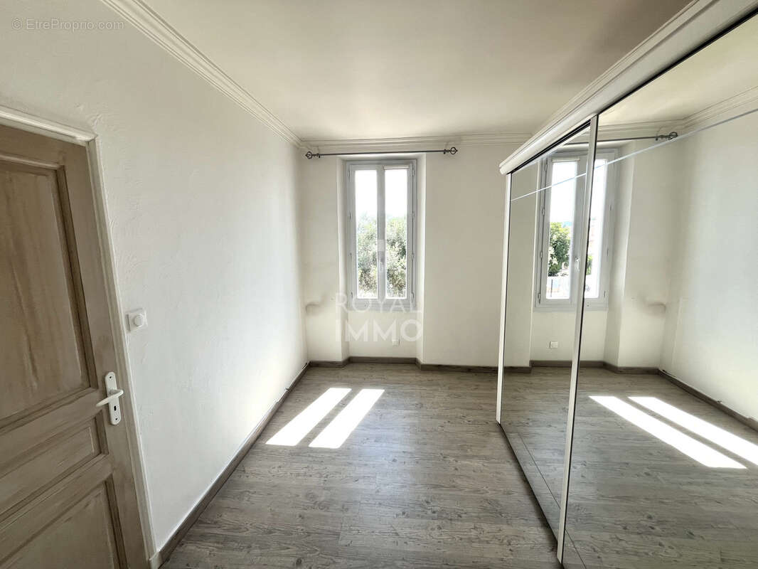 Maison à LA FARLEDE