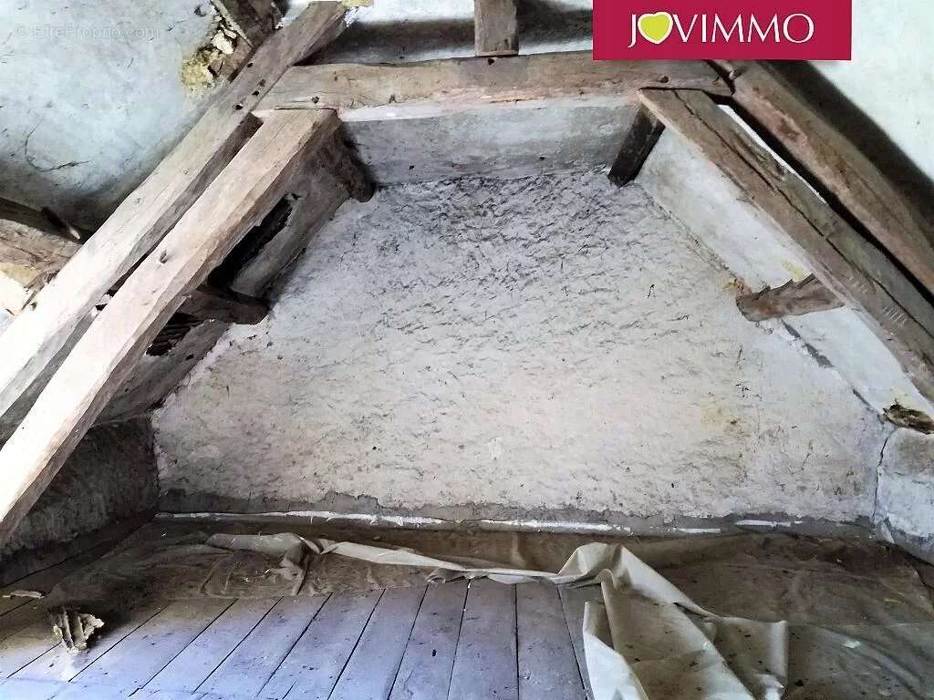 Maison à SAINT-AMAND-MONTROND