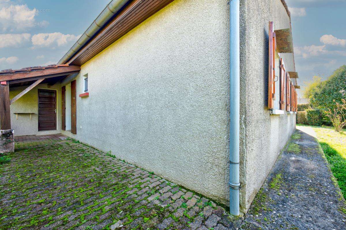 Maison 90 m² à Flourens  - photo 13