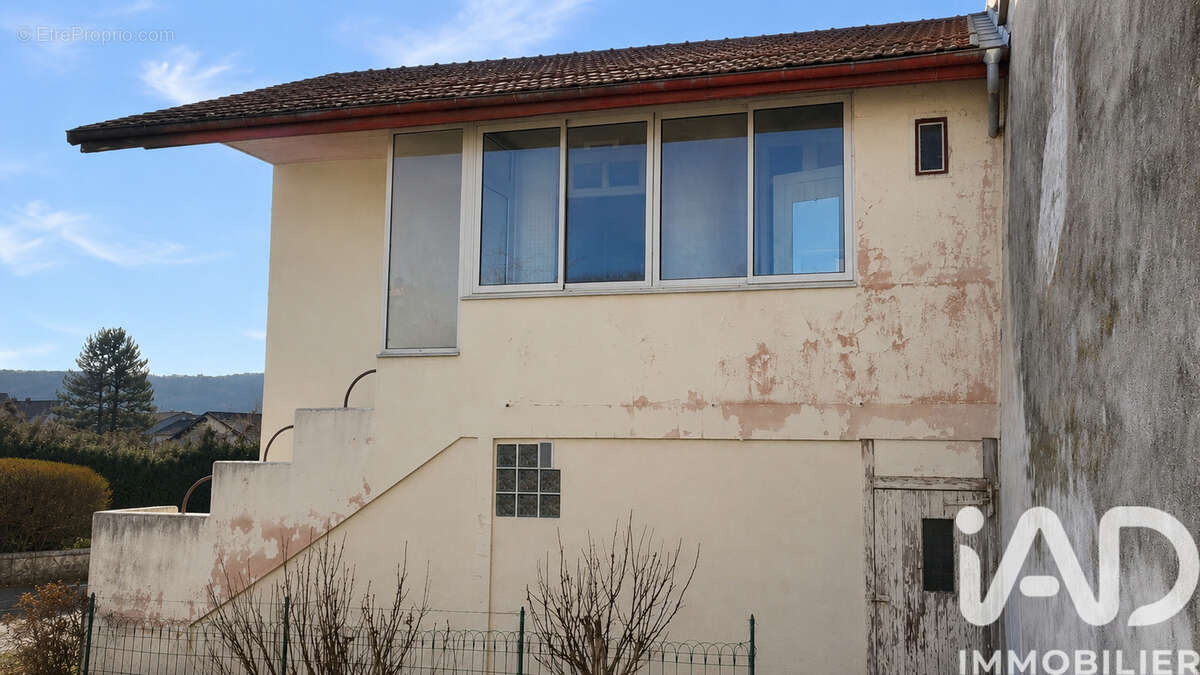 Maison 190 m² à Thezillieu  - photo 2