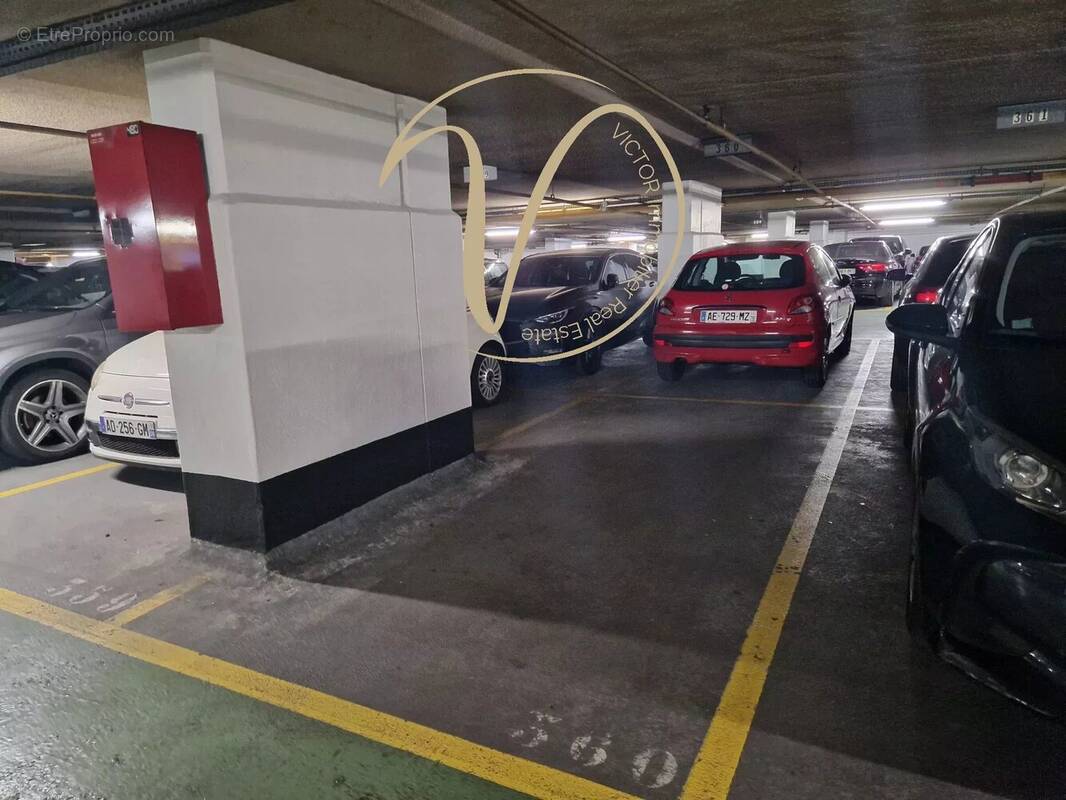 Parking à NICE