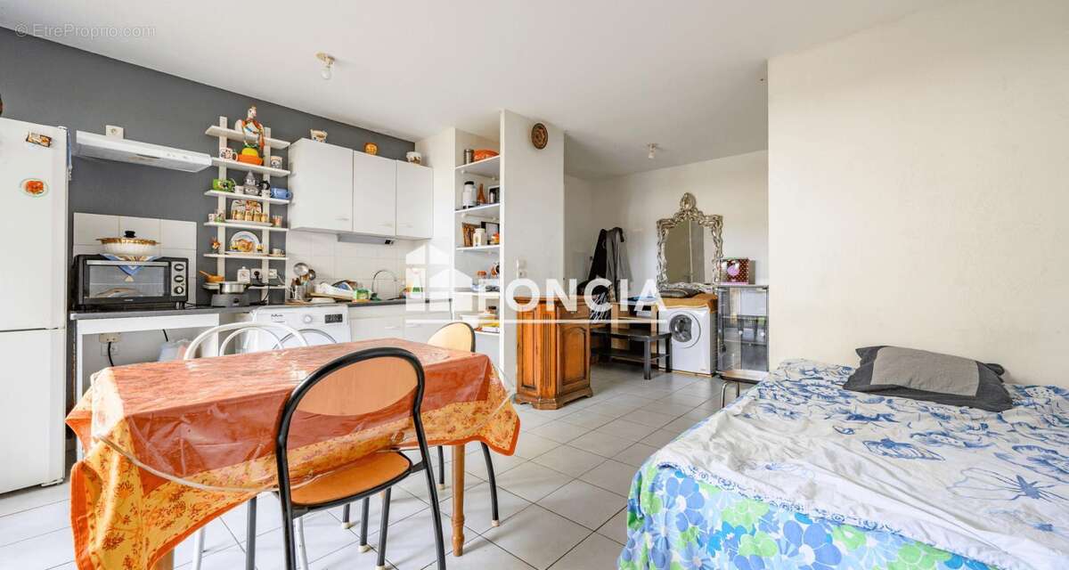 Exclusivité FONCIA, T2 de 44.05m2 avec TERRASSE et GARAGE de 15m2 - photo 4