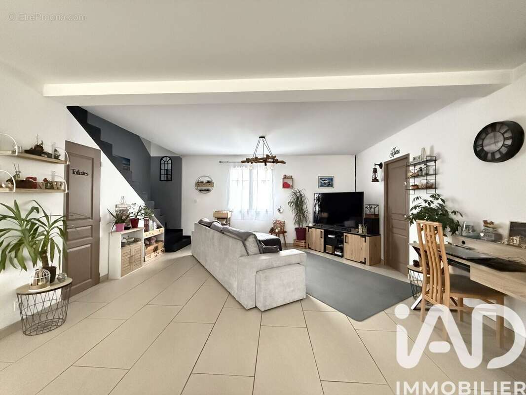 Photo 3 - Maison à CABASSE
