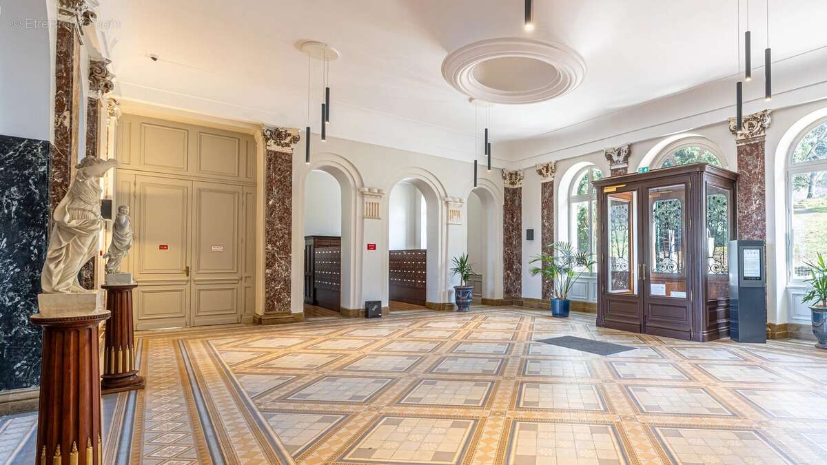 En exclusivité – Magnifique appartement T2 rénové avec prestations haut de gamme - photo 14