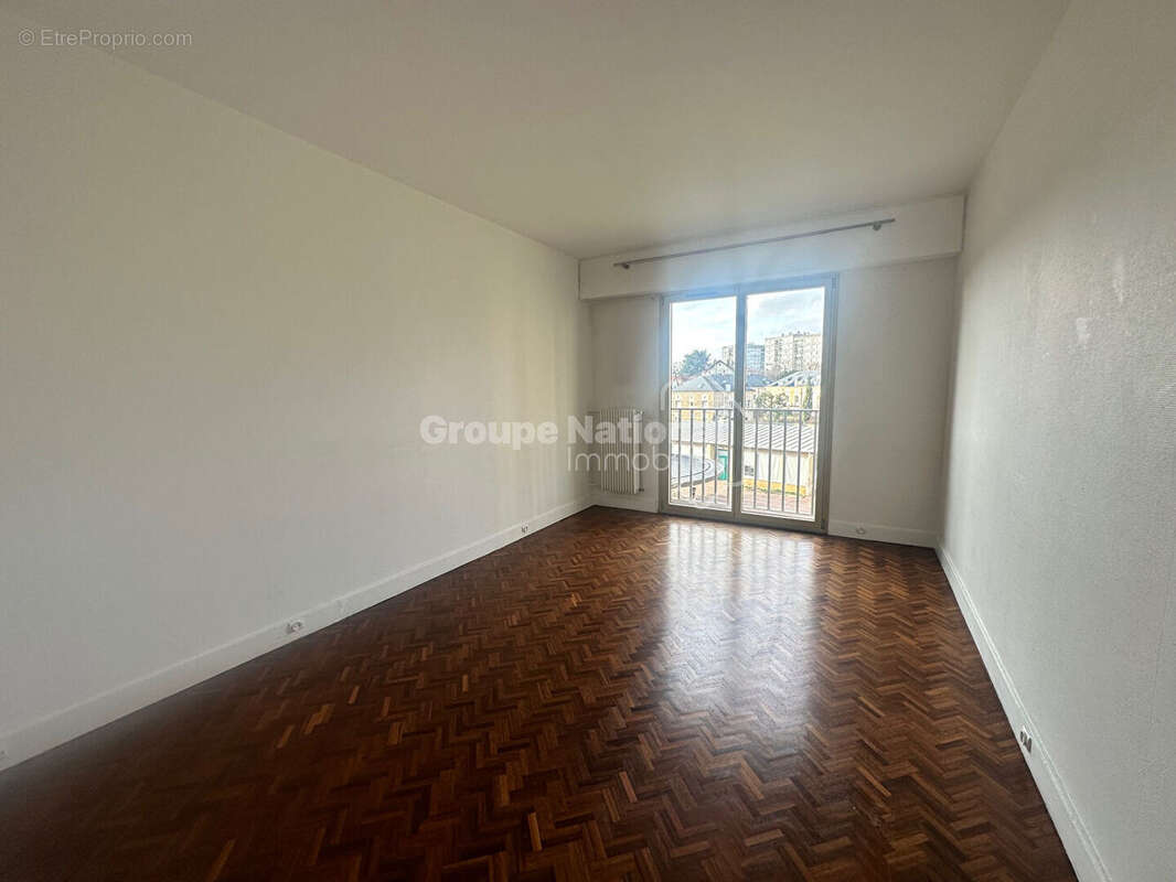 Appartement à VERSAILLES