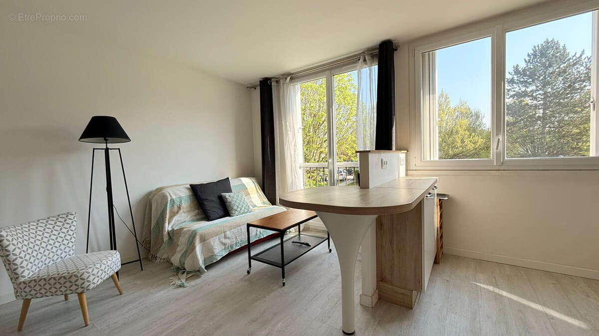 Appartement à RUEIL-MALMAISON