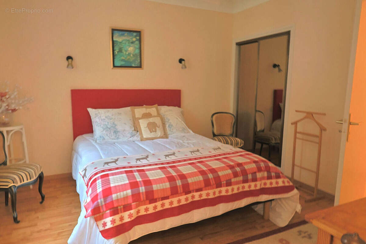 Maison à SAINT-SEBASTIEN-SUR-LOIRE