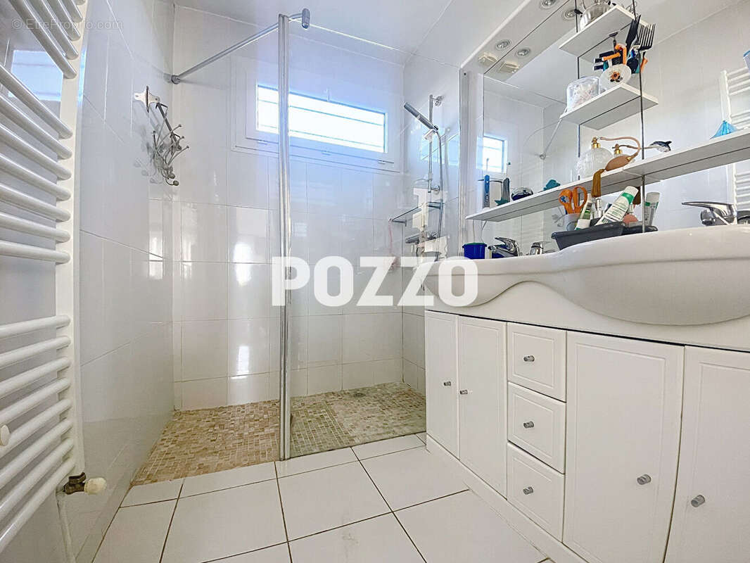 Maison à SANNERVILLE