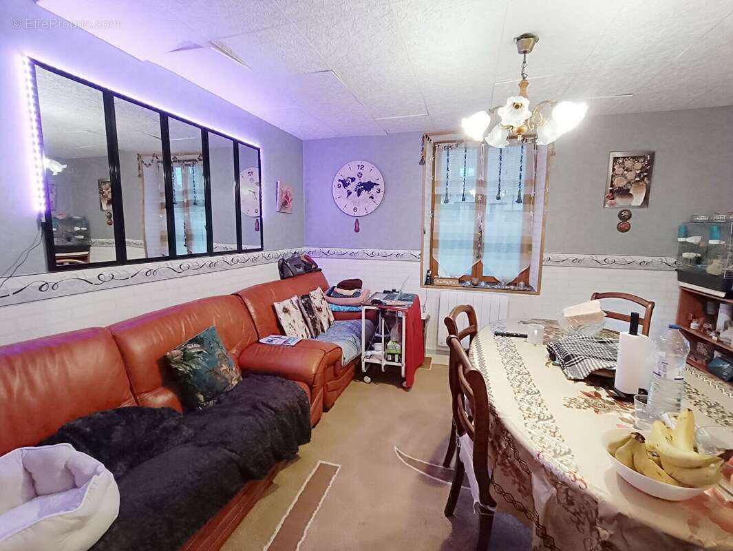 Maison à SAINTE-GENEVIEVE