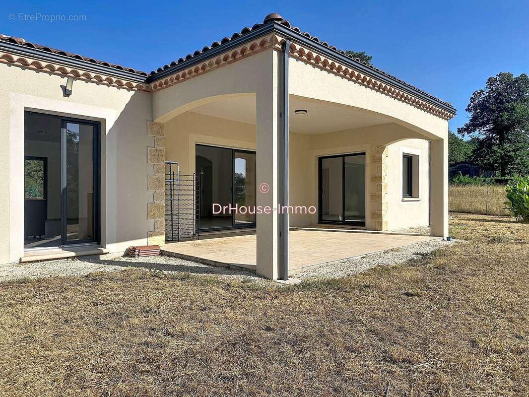 Maison 146 m² à Proissans  - photo 6