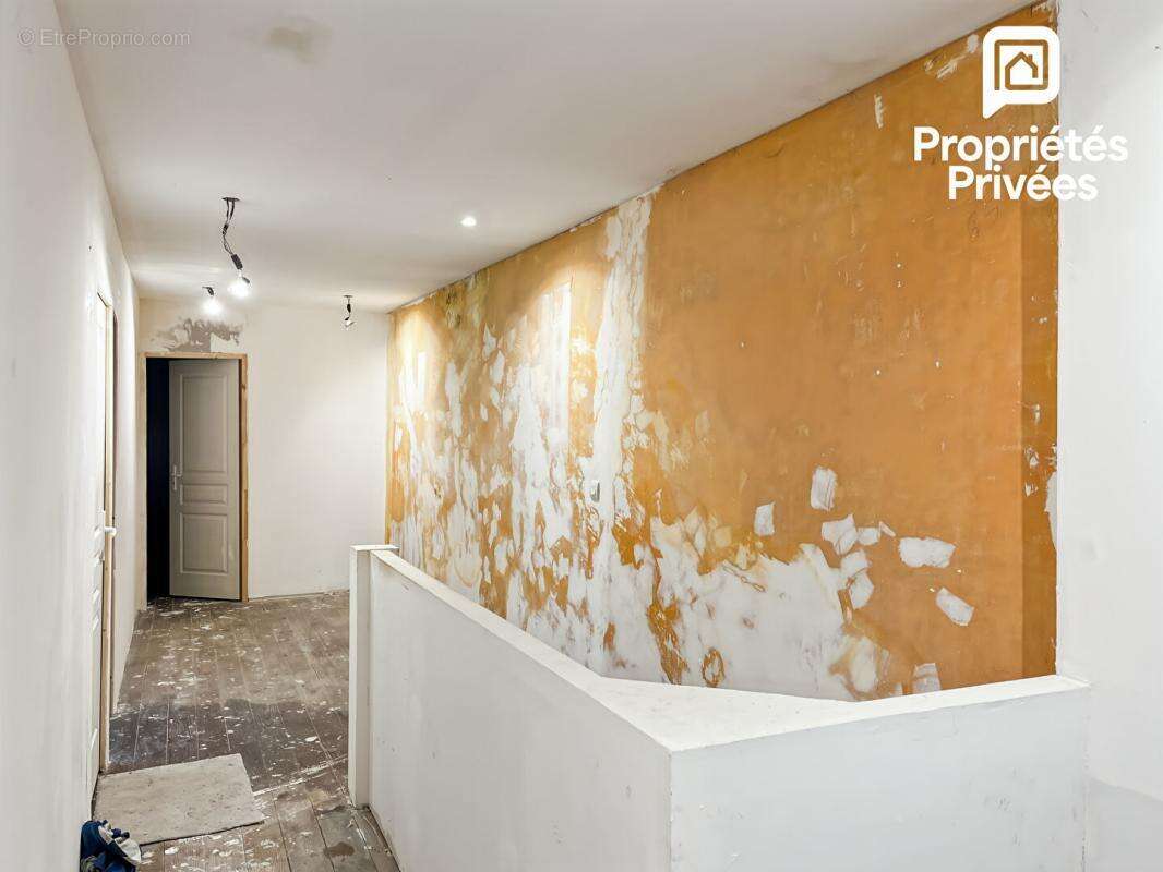 Maison en pierre - 287m2 - 5 chambres - 4entrées indépendantes - photo 8