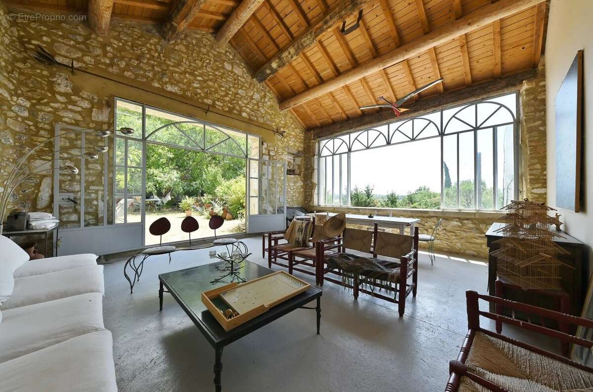 Mas de caractère dans l'un des Plus Beaux Villages de France - photo 4
