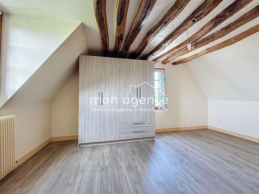 Maison à SAINT-AUBIN-CELLOVILLE