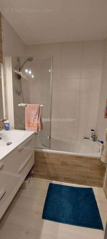 Appartement à CROLLES