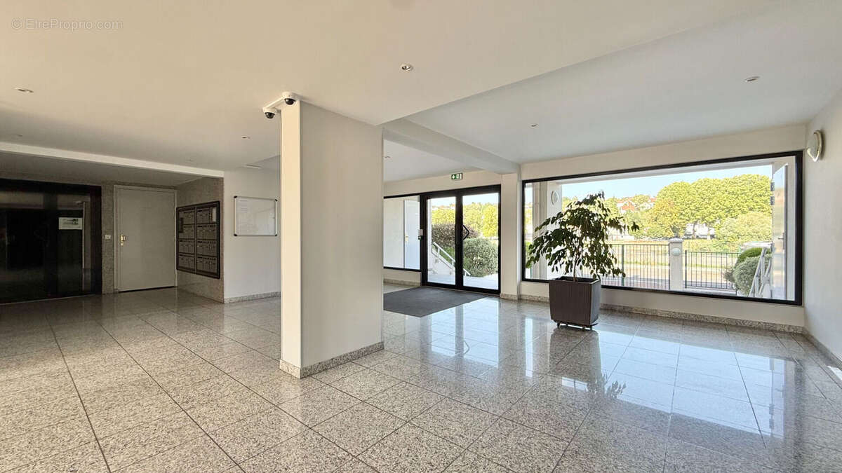 Appartement à CORBEIL-ESSONNES