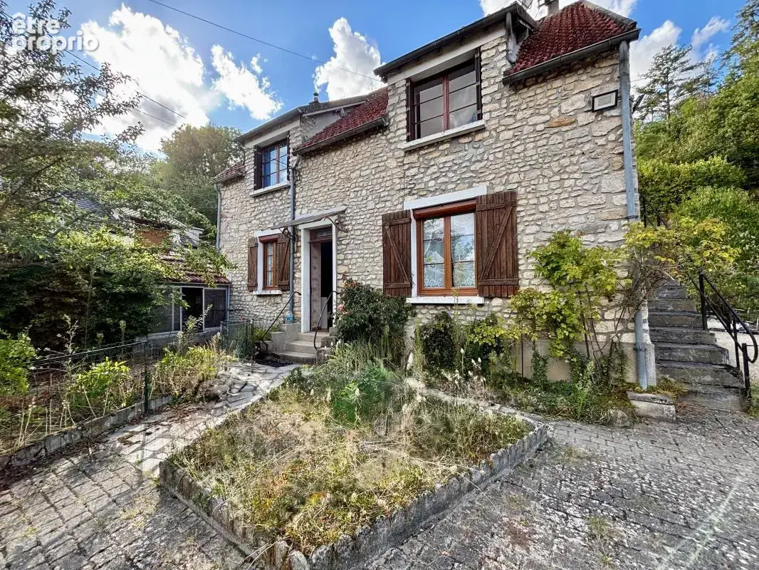 Maison en Pierre - COUP DE CŒUR ! - photo 2