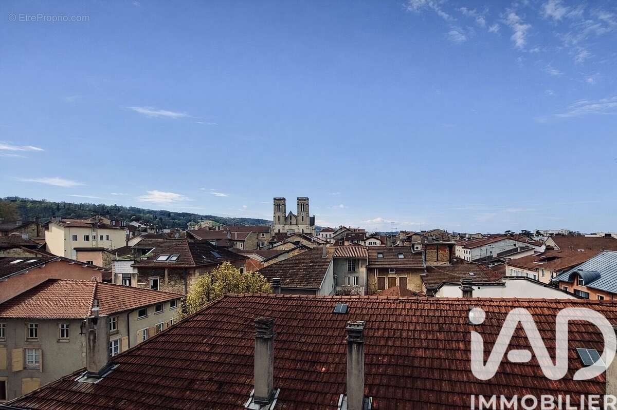 Photo 6 - Appartement à BOURGOIN-JALLIEU