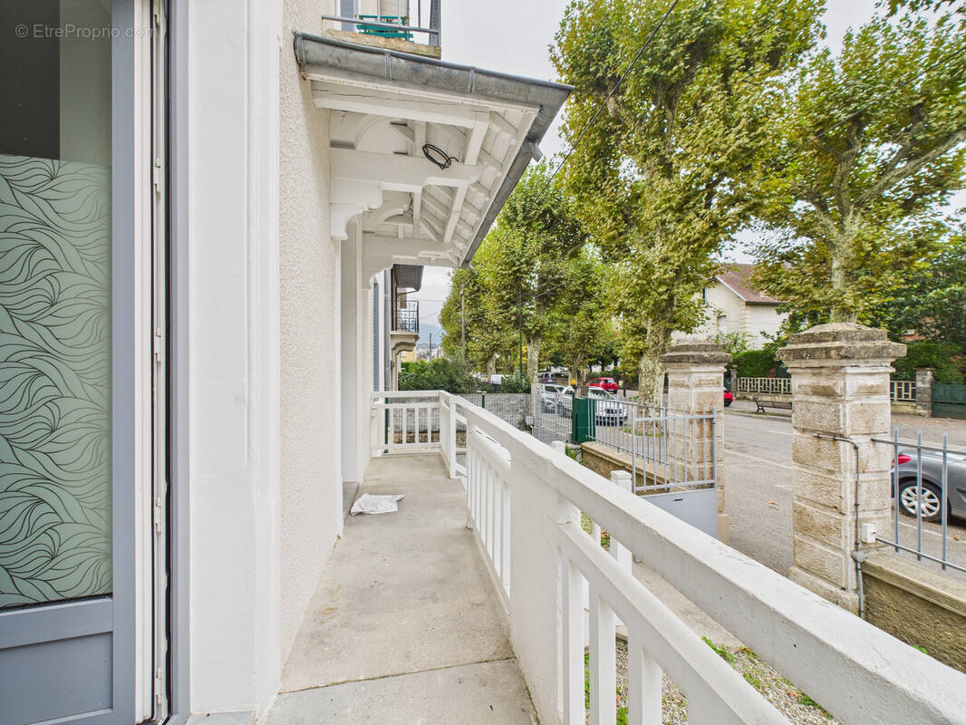 Appartement à AIX-LES-BAINS