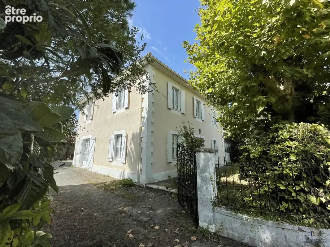 Maison à PEYREHORADE