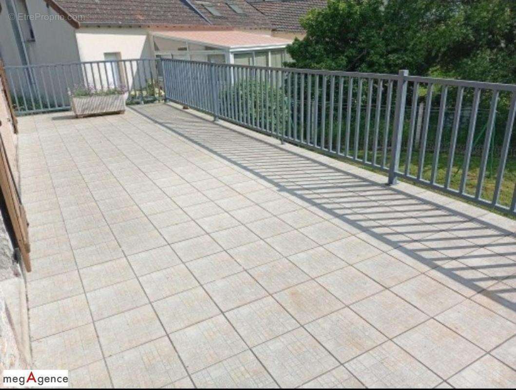 Maison à SAINT-PRIX