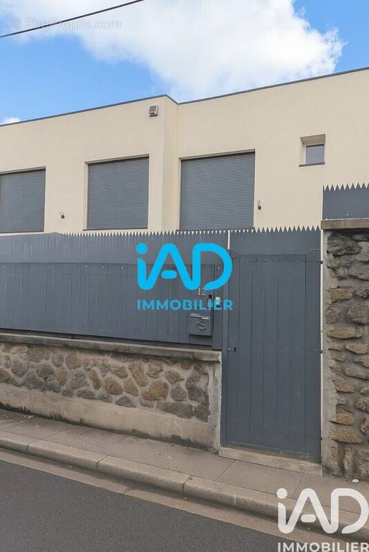 Photo 1 - Maison à AUBERVILLIERS