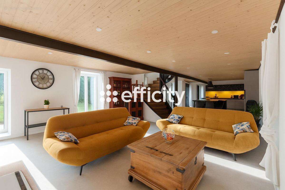 Maison à CHAMPIGNY-LE-SEC