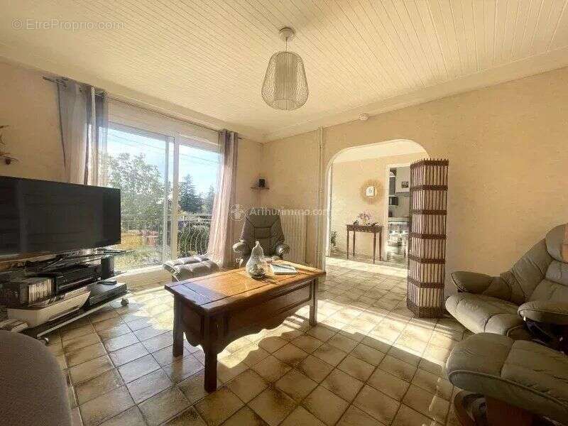 Maison à THORIGNY-SUR-MARNE