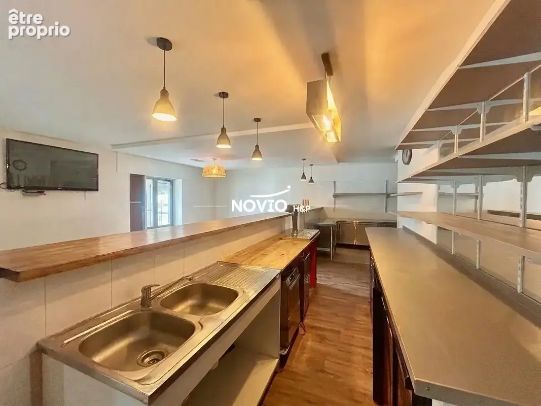 Commerce 355 m² à vendre à Dissay (86130) - photo 3