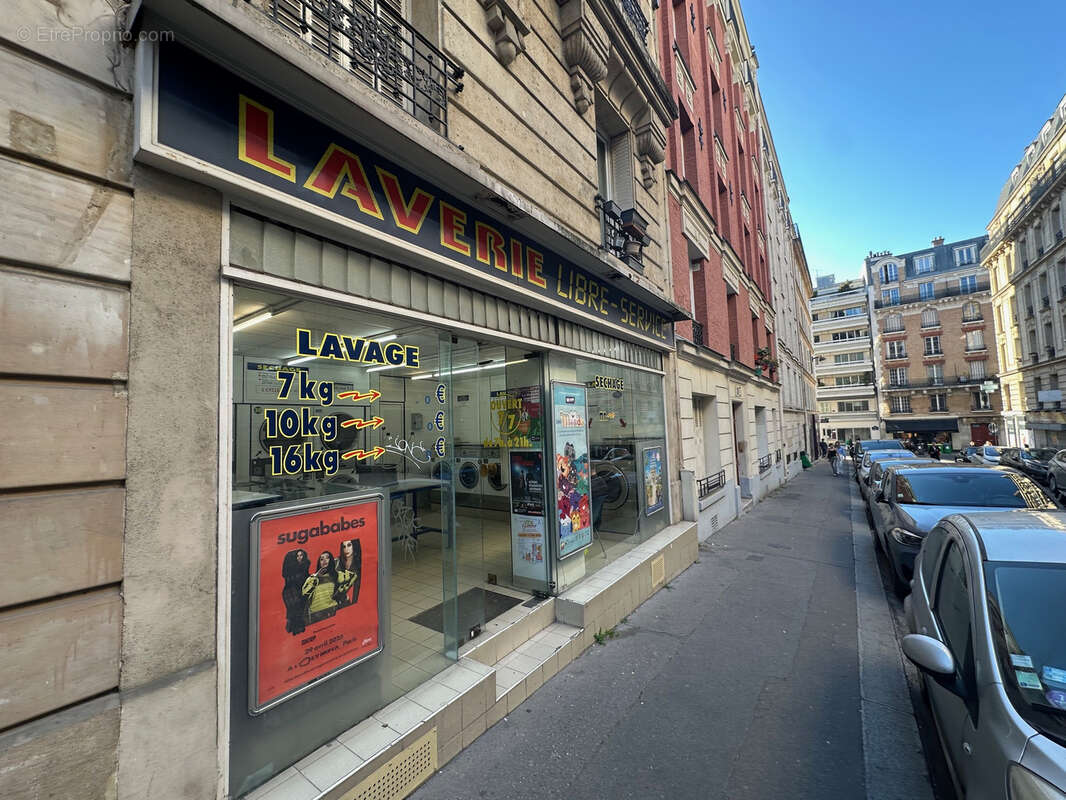 Commerce à PARIS-15E