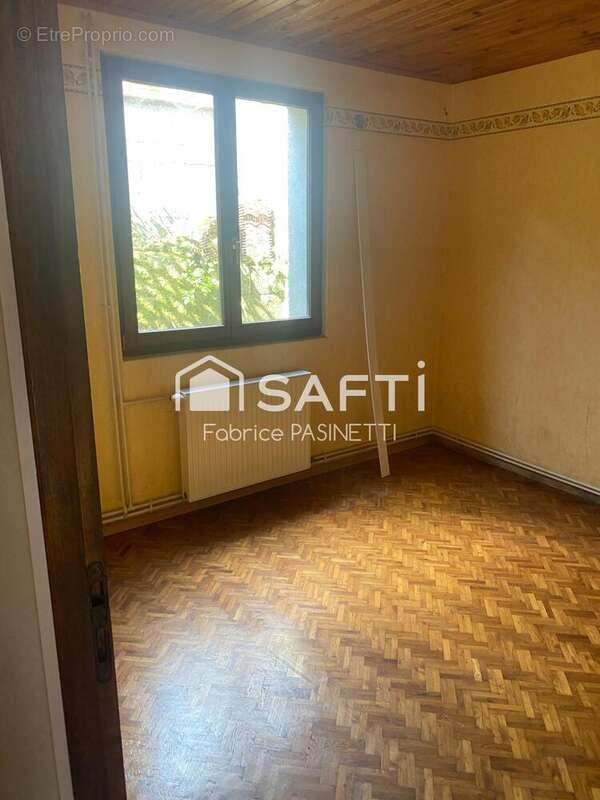 Photo 8 - Maison à NOUILLONPONT