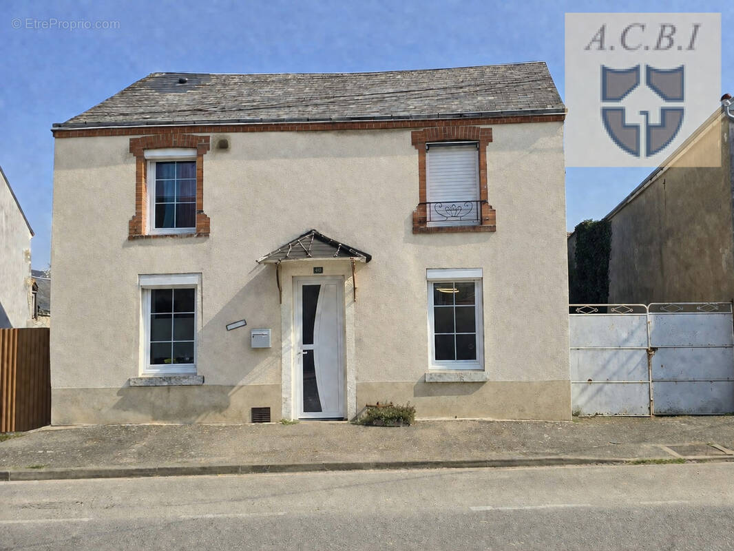 Maison à EPIEDS-EN-BEAUCE