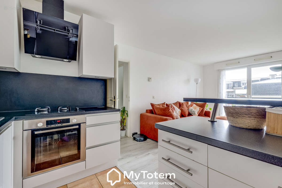 Appartement à SARTROUVILLE