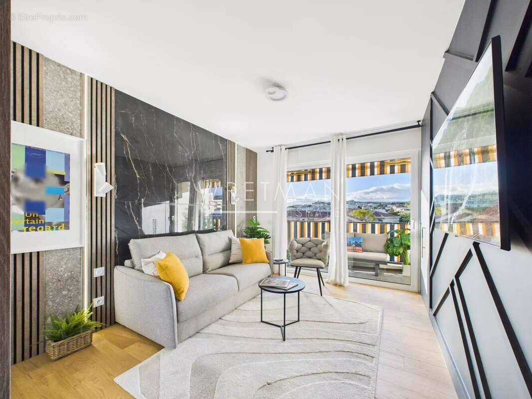 Appartement à CANNES