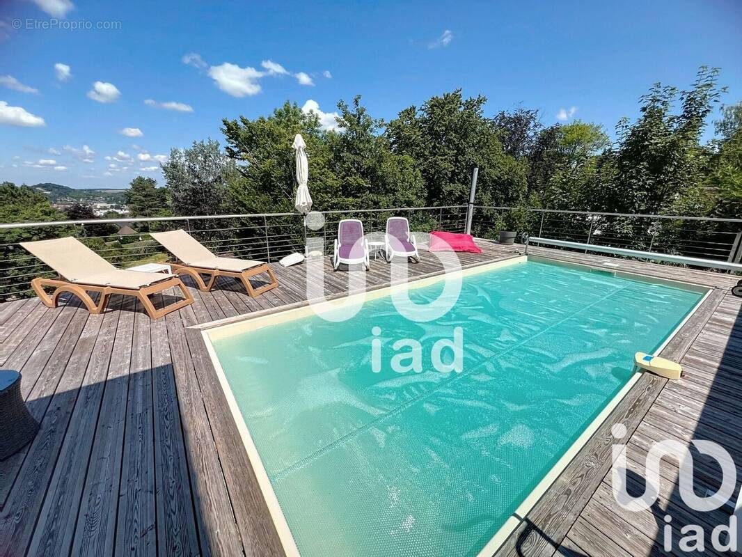 Photo 1 - Maison à LONS-LE-SAUNIER