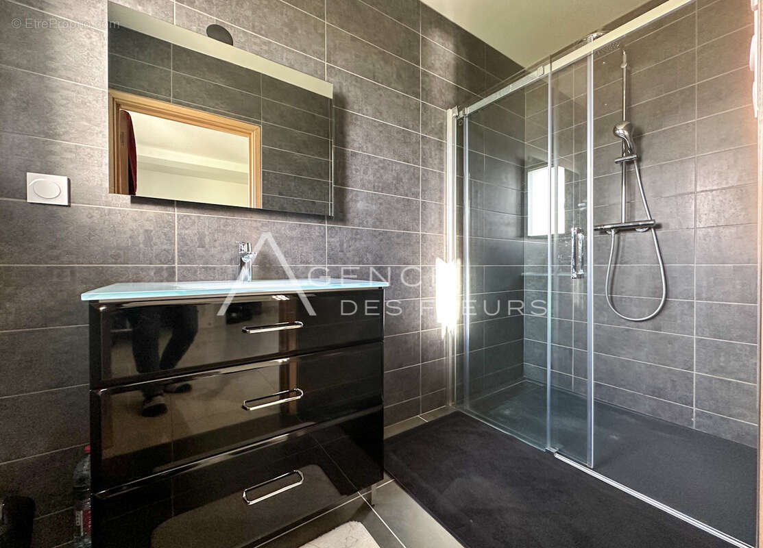 Maison à LE THUIT-SIGNOL