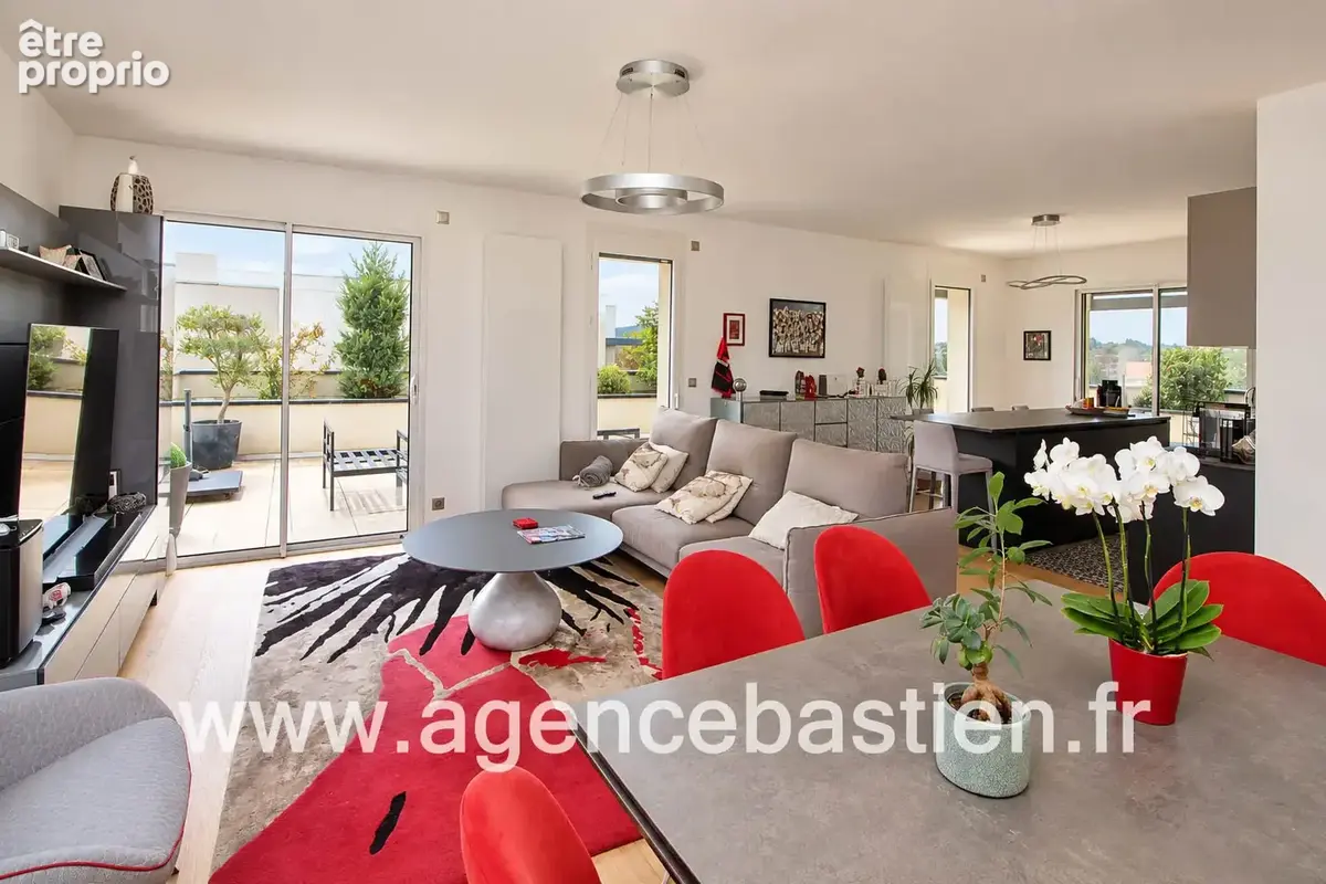 Ferney-voltaire   superbe duplex t5 de 131,41 m2 avec 4 suites et terrasses - photo 3
