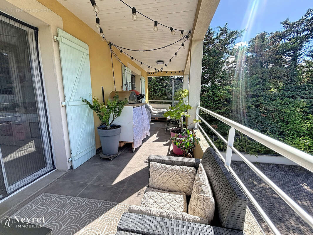 Appartement à VERNAISON