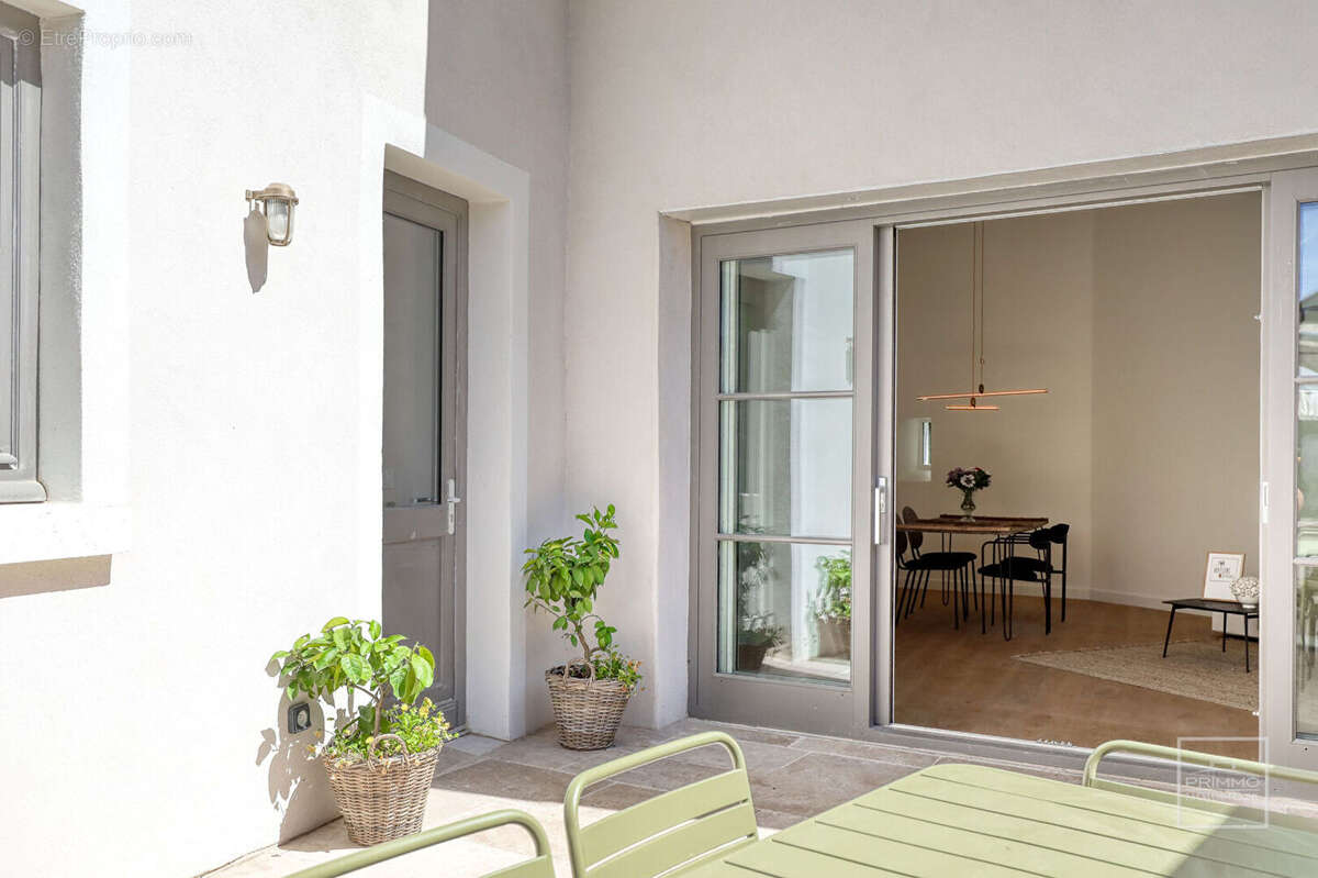 Maison à SAINT-CYR-AU-MONT-D&#039;OR