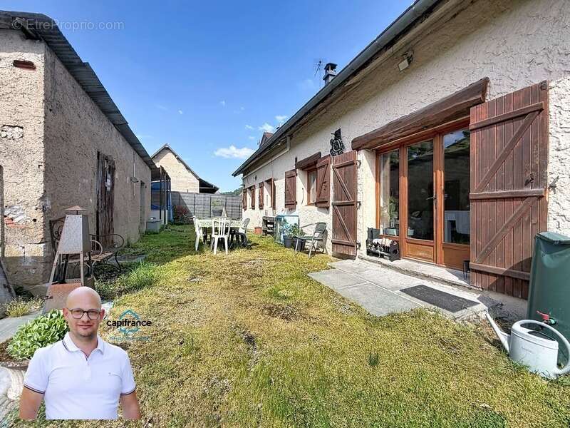 Maison à SAINT-BERON